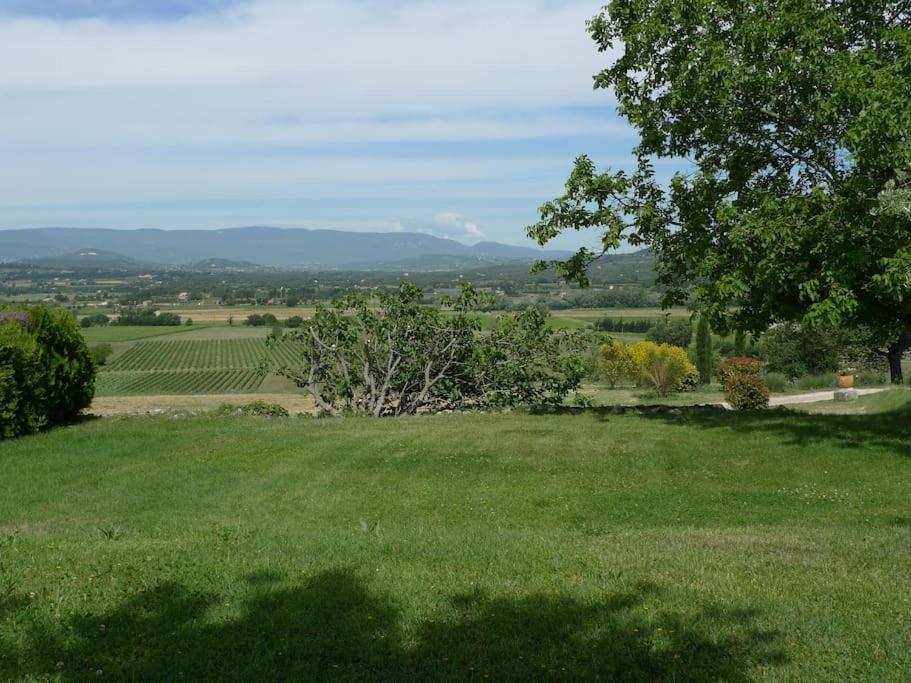 Le Lavoir Lacoste  Luaran gambar